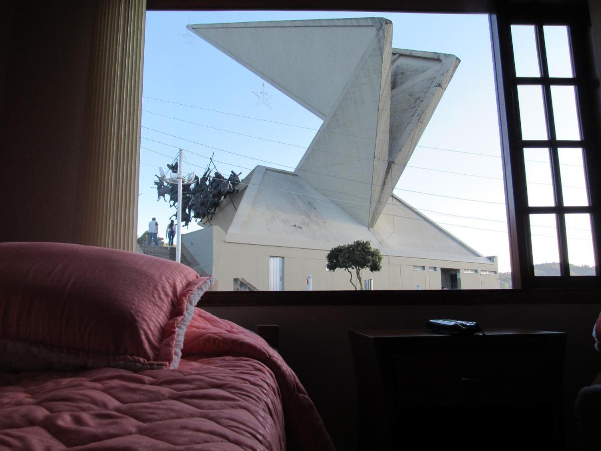 Hotel El Cangrejo ไพพ่า ภายนอก รูปภาพ